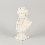 1738 8246 Skulptur